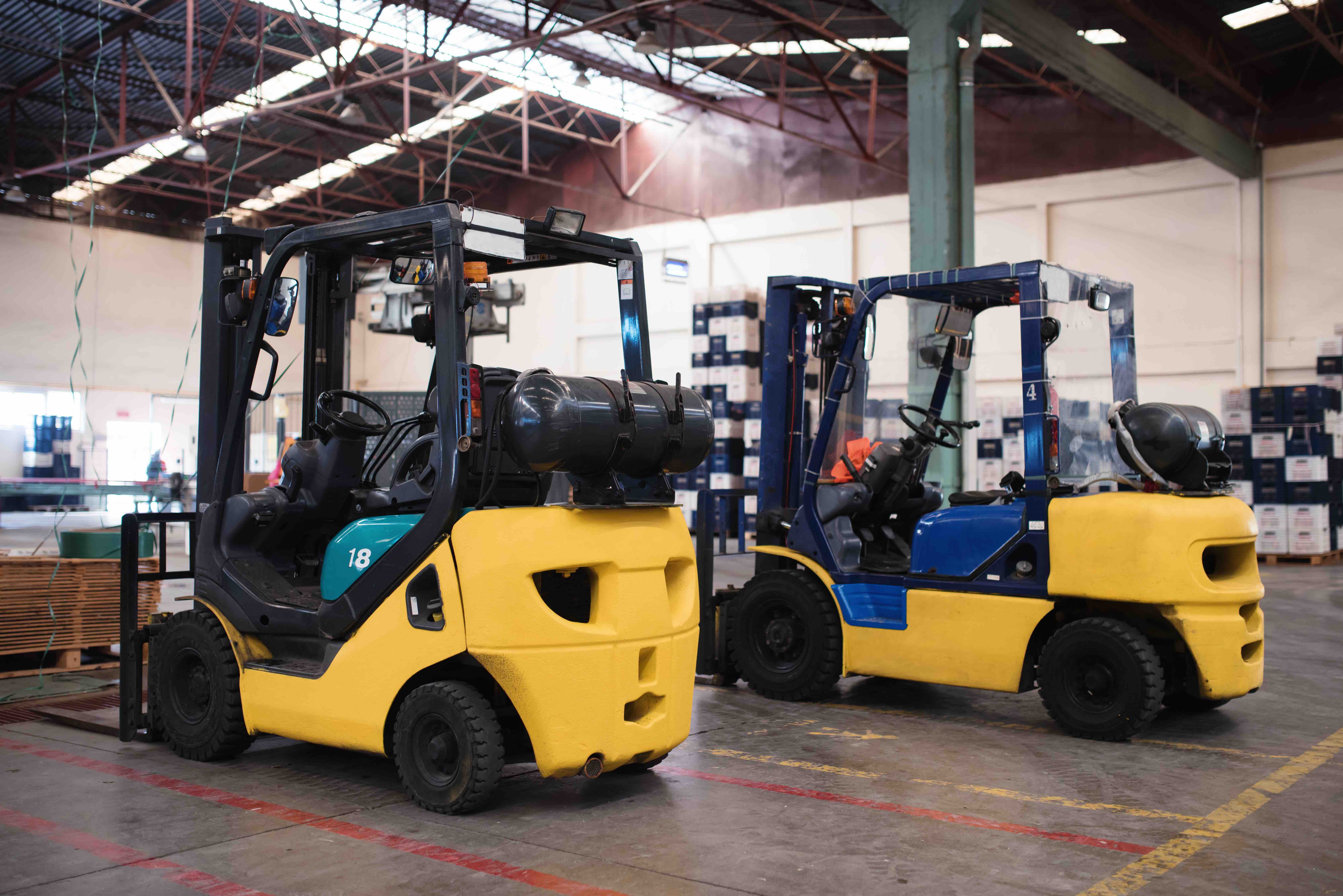 Forklift-Standing-Banner