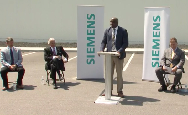 Siemens announces expansion at press conference