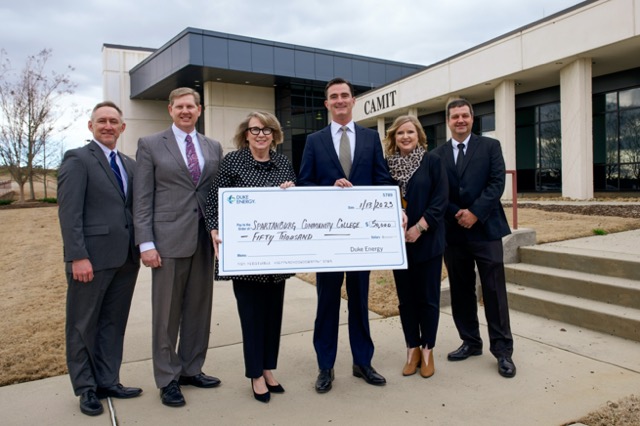 Pictured (from L-R): John Jaraczewski, Executive Director of the SCC Foundation, Ethan Burroughs, SCC VP of Economic Advancement, Linda Hannon, Govt. and Community Relations Manager for Duke Energy Carolinas, Dr. Michael Mikota, SCC President, Mandy Painter, Executive Director of SCC Cherokee County Campus, and Mark Smith, SCC Dean of Technologies.